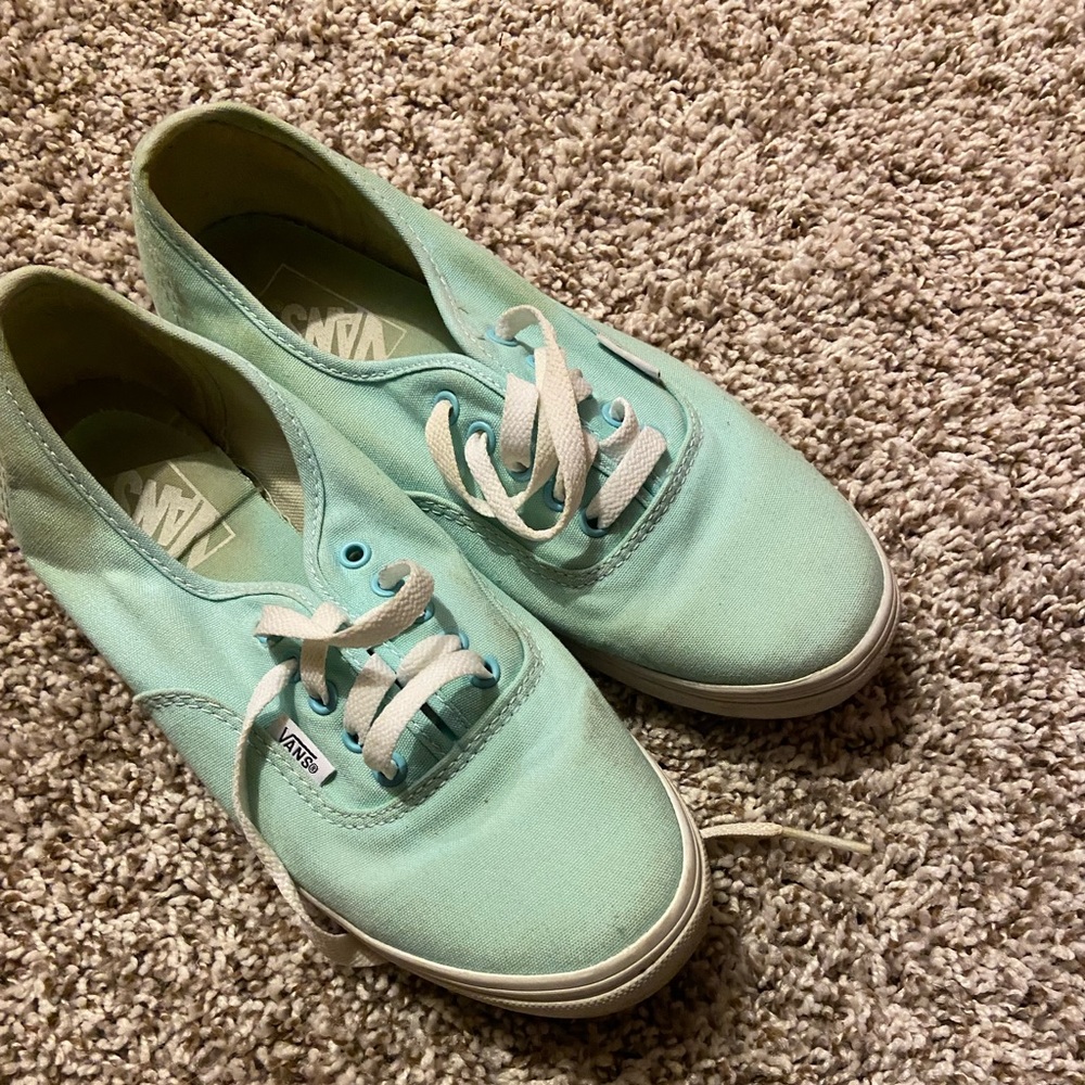 Women’s baby blue vans